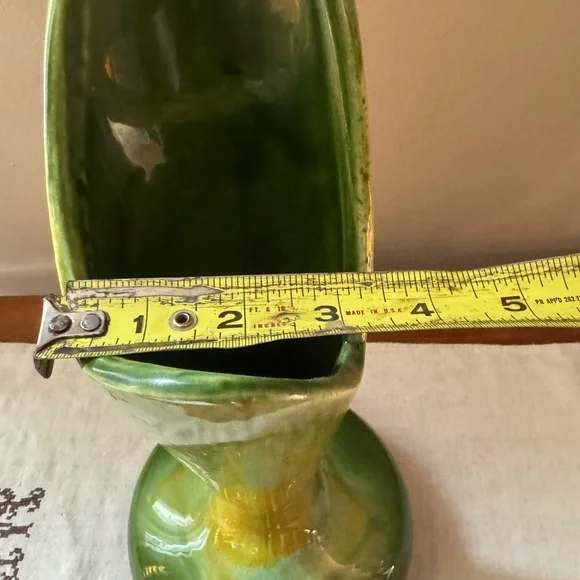 Elegant Green and Yellow Ceramic Vase - Picture 4 of 6